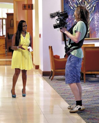 Sandra Norales: Esposa mundialista y estrella de reality