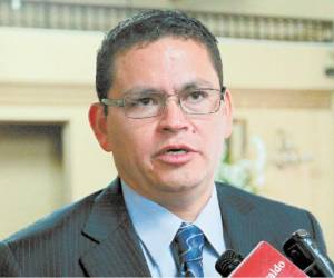 El ministro de Educación de Honduras Marlon Escoto.