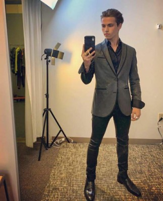 Tanner Buchanan, el actor estadounidense que está causando furor en Netflix (FOTOS)