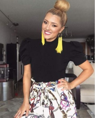 Rubia y fitness: la sexy transformación de la hondureña Debbie Bertrand