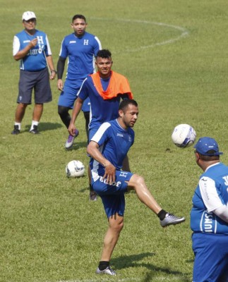 La H no para: tres legionarios hicieron espacio reducido y primera intención