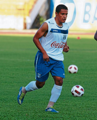 Roger Rojas pide 'más fogueos” a la Fenafuth
