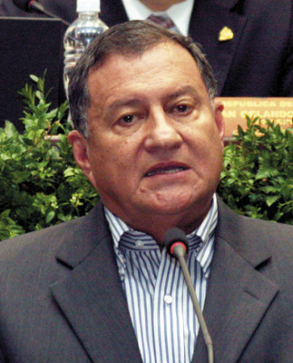 El Presidente debe escuchar las voces de la sociedad