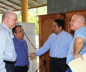 Rodolfo Padilla Sunseri, Serapio Umanzor, el abogado Ramón Barrios y Marco Bermúdez. (Foto: Archivo)