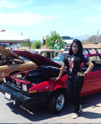 Amante de los autos y sonriente, así era Alice Melghem, la joven que murió en un accidente en la capital&nbsp;&nbsp;