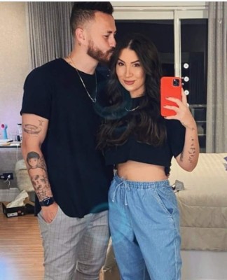 'Influencers' aseguran que no le asignarán género a su bebé para que lo elija al crecer