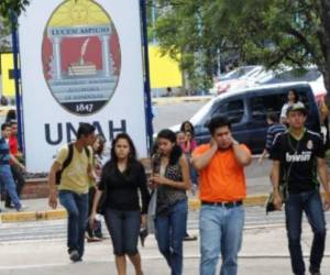 Al menos 5,967 cupos liberó el sistema de Registro de la UNAH, ante el no pago de su respectiva matrícula.