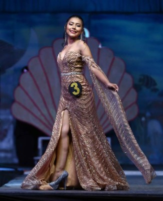 Naydelin Turcios es la nueva soberana de Ferisan 2019