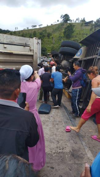 Las imágenes del fatal accidente de un bus en Nicaragua; hay 16 muertos