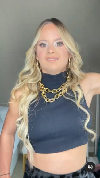 Sofía Jirau, la primera modelo con síndrome de Down en desfilar para Victoria’s Secret