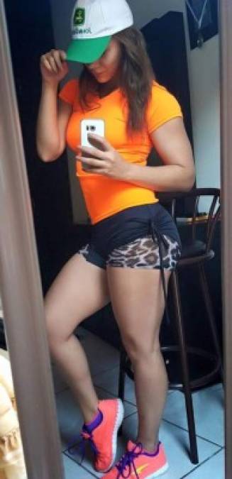 Isabel Zambrano, la sensual chica de los deportes en Honduras