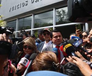 Un grupo de diputados de Libre está acusado de usurpación de funciones.