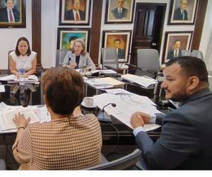 Los magistrados sesionaronpara avanzar en la firma de expedientes pendientes en la Sala Constitucional.