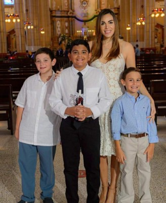 Alia Kafati: popular política, madre y psicóloga que busca un curul en el Congreso Nacional