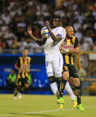 Olimpia se trajo un empate 1-1 ante Real España