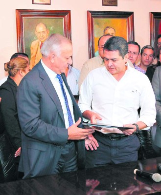Pueblo mantiene confianza en la PMOP