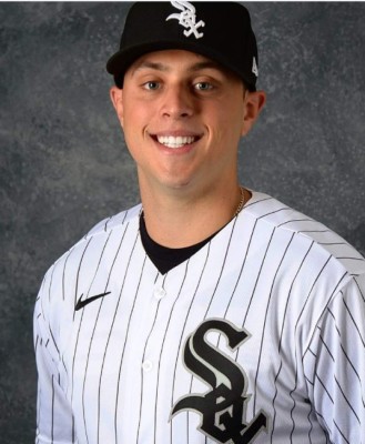 Así es Nick Silva, el apuesto sobrino y mano derecha de Alex Rodríguez