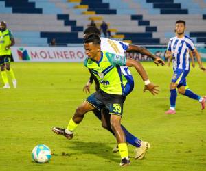 Imágenes del desarrollo del partido.