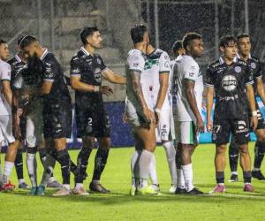 Imágenes del desarrollo del partido.