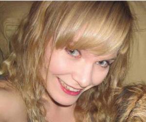 Hayley Dimmock no podrá dar clases po un período de tiempo, sin embargo, podrá ser reinstalada.