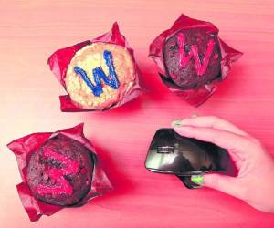 Con el objetivo de que la población mundial conectada haga un buen uso de Internet y abrir espacios para el acceso de los conectados a las tecnologías de la información y comunicación, se celebra el 17 de mayo de cada año el Día Internacional de Internet.