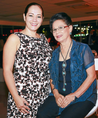 Moderno centro de atención ocular