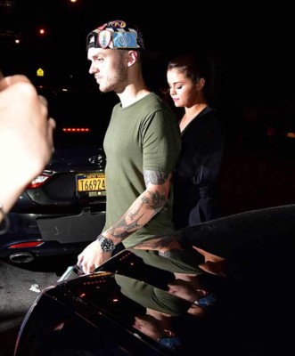 Selena Gómez estrena novio roquero