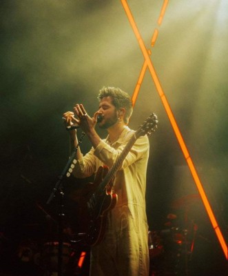 Es sonámbulo, tartamudea y le gusta cocinar: 15 cosas que quizás no sabías de Camilo