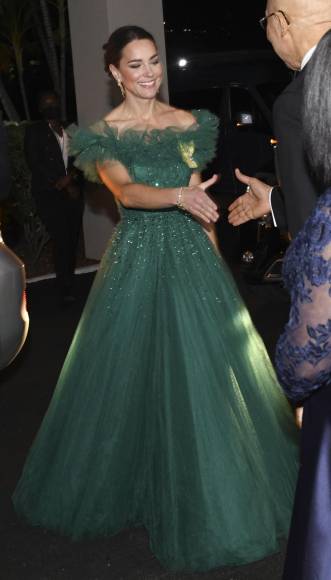 Los “guiños” de vestuario de Kate Middleton durante su viaje por el Caribe