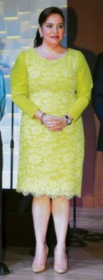 El look discreto y sofisticado de la primera dama