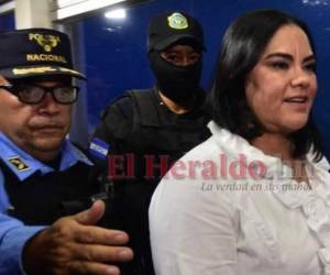 Rosa Elena de Lobo fue acusada por los delitos de fraude continuado y apropiación indebida.