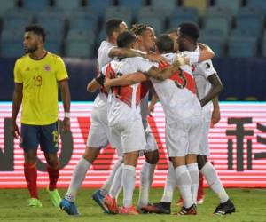 Sergio Peña estuvo en el lugar y el momento indicado para anotar a los 17 minutos el gol de la apertura para Perú. Foto: AP