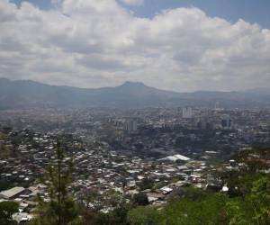 Las lluvias estarán presentes en la mayor parte del país, aunque con menor intensidad y de forma aislada,