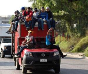 Los miles de centroamericanos buscan la manera de llegar hasta la frontera mexicana. Fotos AFP