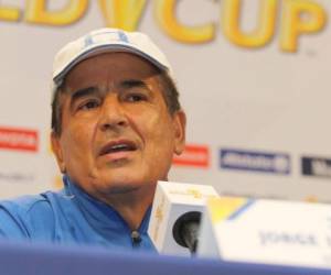 El DT colombiano Jorge Luis Pinto durante la conferencia de prensa previo al juego de cuartos final de la Copa Oro entre México y Honduras (Foto: Ronal Aceituno/OPSA)