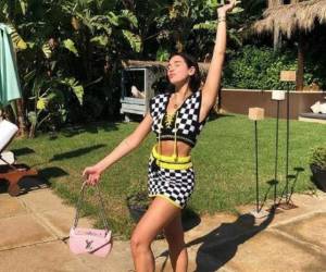 La cantante de origen británico nació en 1995.