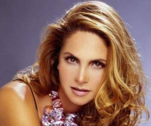 'María Paula ha vuelto', escribió Lucero junto a la grabación en la que se le ve como la malvada trilliza. Foto: Instagram/luceromexico/