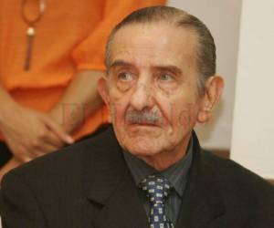 Enrique Aguilar Cerrato, excandidato presidencial por el Partido Innovación y Unidad.