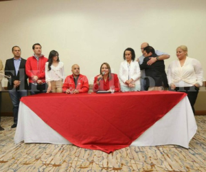 Gabriela Núñez, exaspirante a la presidencia de Honduras por el Partido Liberal aceptó la derrota ante Luis Zelaya (Foto: David Romero / EL HERALDO Honduras)