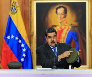 Maduro abrió el sábado la posibilidad de que Estados Unidos coopere en la investigación del presunto atentado en su contra, del cual culpa a sus opositores, mostrándose abierto a involucrar al Buró Federal de Investigaciones estadounidense (FBI, policía federal).