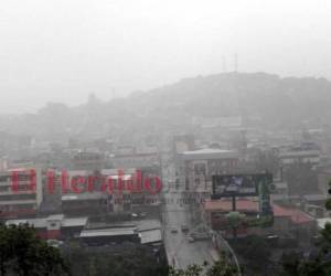 Alerta verde en ocho departamentos y anuncian posibilidad de inundaciones.
