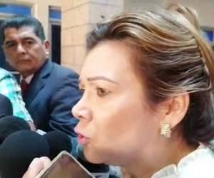 La acusada Carol Alvarado habló antes de comparecer a la audiencia de declaración de imputado.