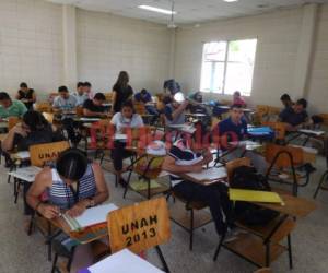 Hasta ahora, 26 alumnos han optado por estudiar Administración de Empresas, siguiendo la exigencia del mercado laboral del sur. (Foto: El Heraldo Honduras)