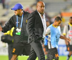 Medford tocó la gloria en Honduras con los aurinegros de Real España. Ahora irá a los aurirojos del Herediano.