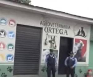 Fachada del negocio donde fue ultimado el ganadero.