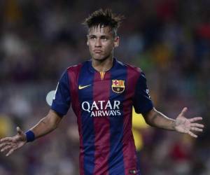 'Cuando se suman y se calcula el salario anual de Neymar, alcanzamos los 24,8 millones de euros brutos, unos 12 millones netos', dijo la responsable económica. Foto: AFP