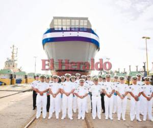 Estos son los efectivos de la Fuerza Naval de Honduras (FNH) que pilotarán el buque a partir del 27 de octubre.