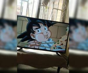 Muchos hondureños sintonizaron la tarde de este sábado el capítulo estreno para Latinoamérica de Dragon Ball Super, la nueva aventura de Goku.