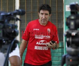 Cómo han pasado los años: de su época de director técnico del Hispano al Marathón. (Foto: El Heraldo Honduras)