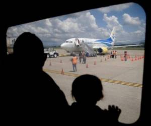 Al llegar al aeropuerto de San Pedro Sula los hondureños fueron recibidos por la esposa del presidente Juan Orlando Hernández.